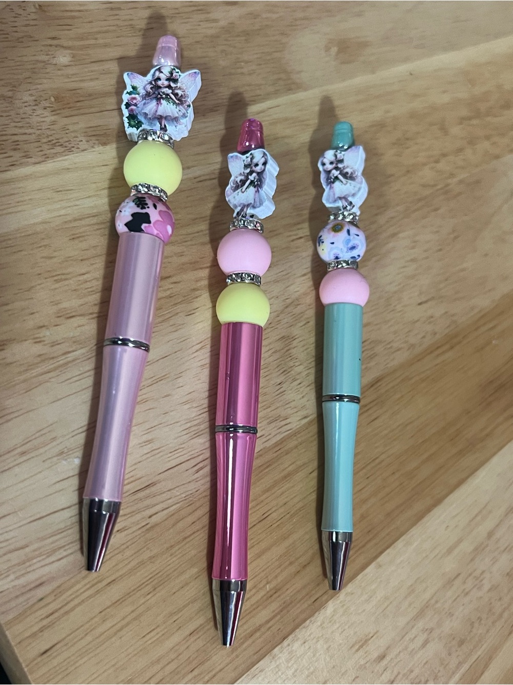 Set of 3 Decorative Fairy Top Ballpoint Pens - Pink, Hot Pink, Mint M57